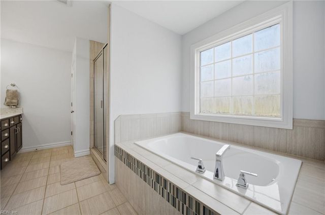 2002 Anthony PL, Suffolk, VA 23432