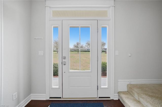 2002 Anthony PL, Suffolk, VA 23432