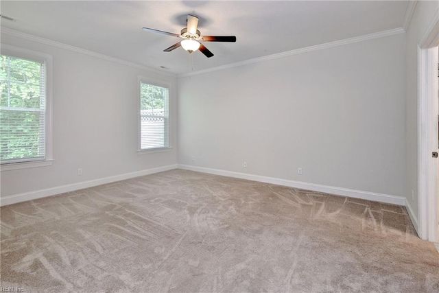 126 Creek Front LN, Suffolk, VA 23435