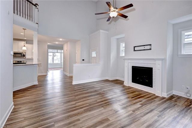 126 Creek Front LN, Suffolk, VA 23435