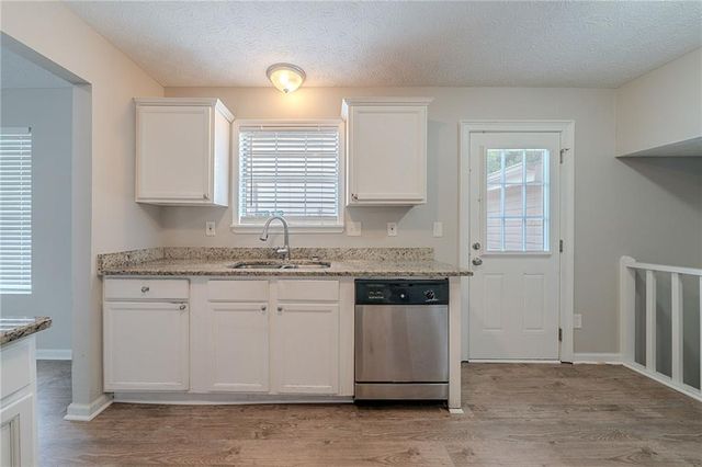 2183 Ramblewood Circle, Decatur, GA 30035