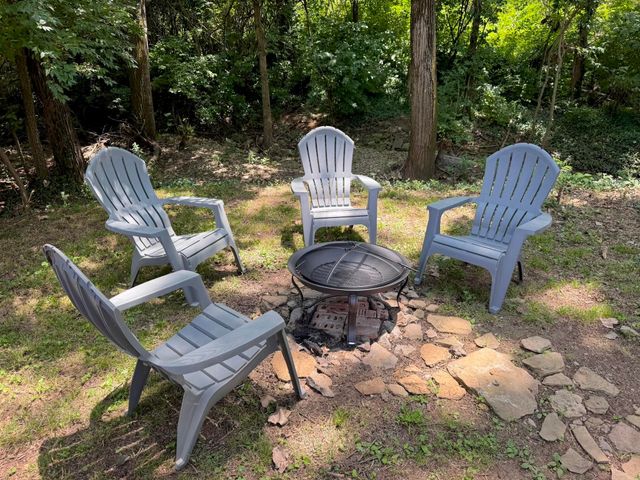 2525 Slaydon DR, Nashville, TN 37207