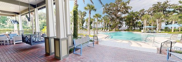 397 OAKMOSS Drive, St. Johns, FL 32259