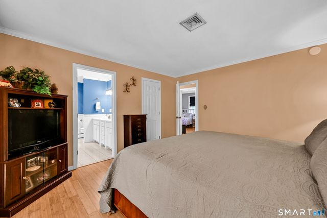 93 Court Street, Cromwell, CT 06416