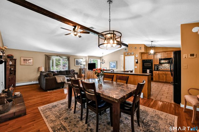 93 Court Street, Cromwell, CT 06416