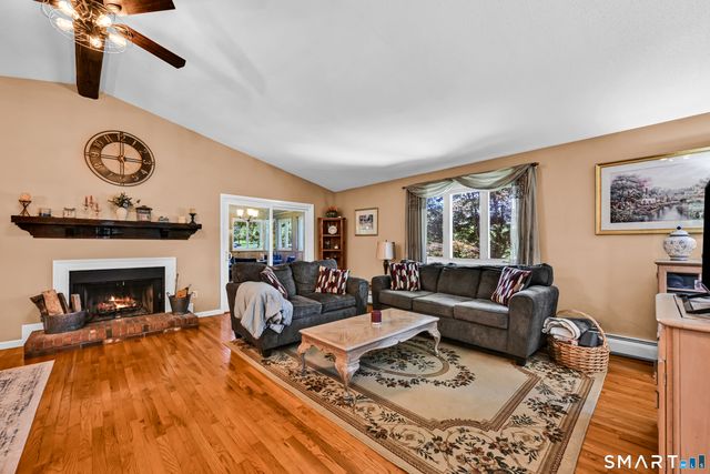 93 Court Street, Cromwell, CT 06416