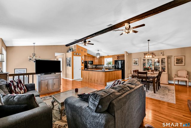 93 Court Street, Cromwell, CT 06416