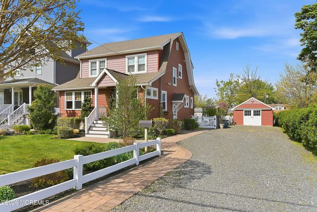 132 Broadway, Keyport, NJ 07735
