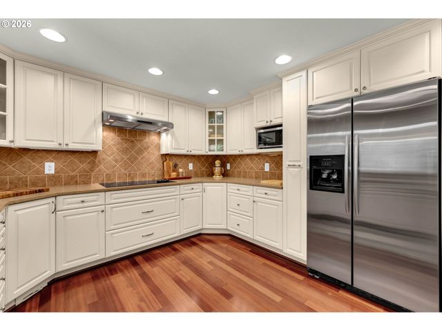 5407 Ne SALMON CREEK St, Vancouver, WA 98686