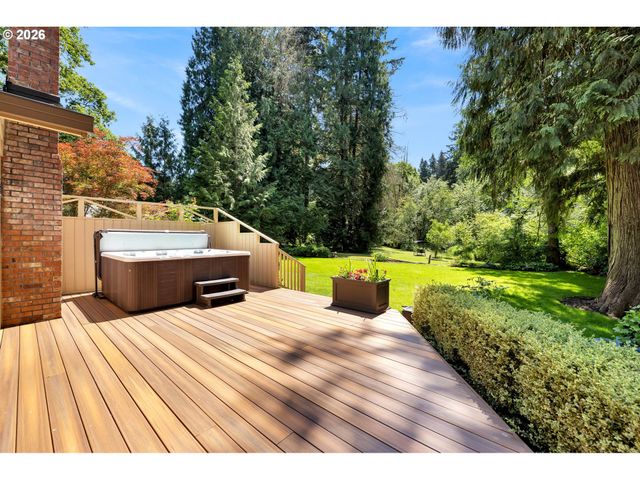 5407 Ne SALMON CREEK St, Vancouver, WA 98686