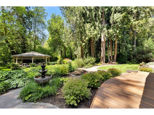 5407 Ne SALMON CREEK St, Vancouver, WA 98686