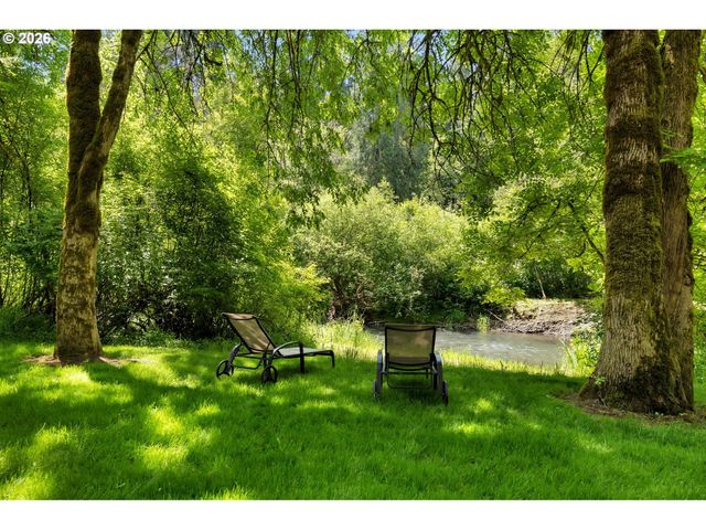 5407 Ne SALMON CREEK St, Vancouver, WA 98686