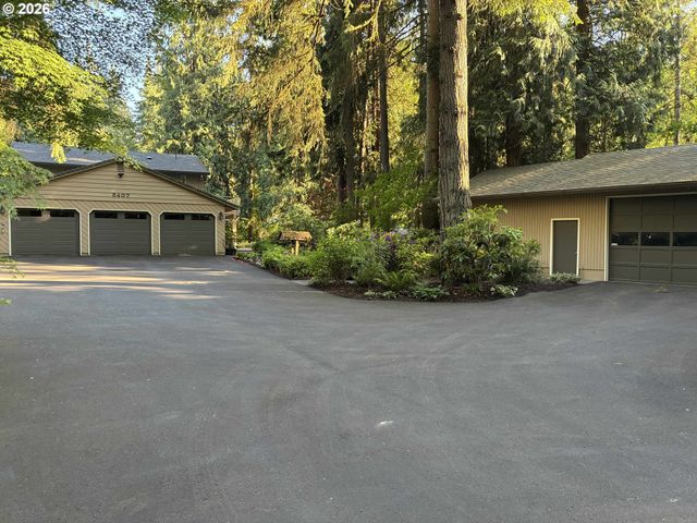 5407 Ne SALMON CREEK St, Vancouver, WA 98686