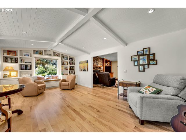 5407 Ne SALMON CREEK St, Vancouver, WA 98686
