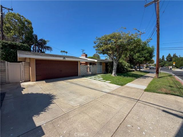 205 S Flower, Orange, CA 92868