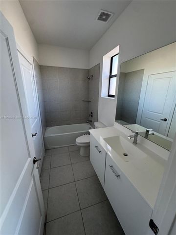 17355 SW 41st St, Miramar, FL 33029