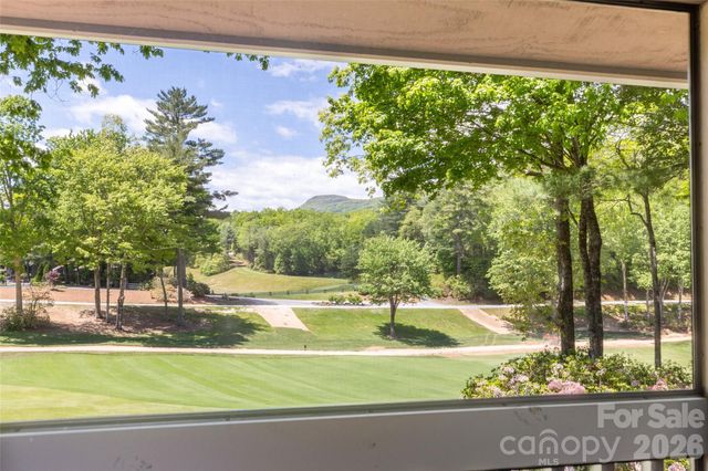 84 Fairway Villas Drive, Sapphire, NC 28774