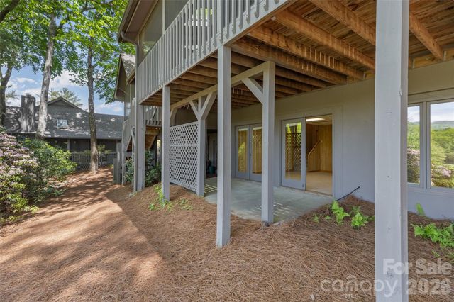 84 Fairway Villas Drive, Sapphire, NC 28774