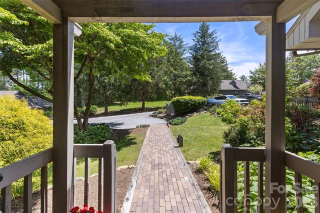 84 Fairway Villas Drive, Sapphire, NC 28774