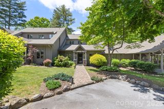 84 Fairway Villas Drive, Sapphire, NC 28774