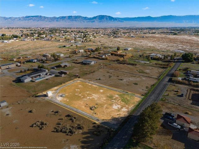 4170 West Medicine Man Road, Pahrump, NV 89048