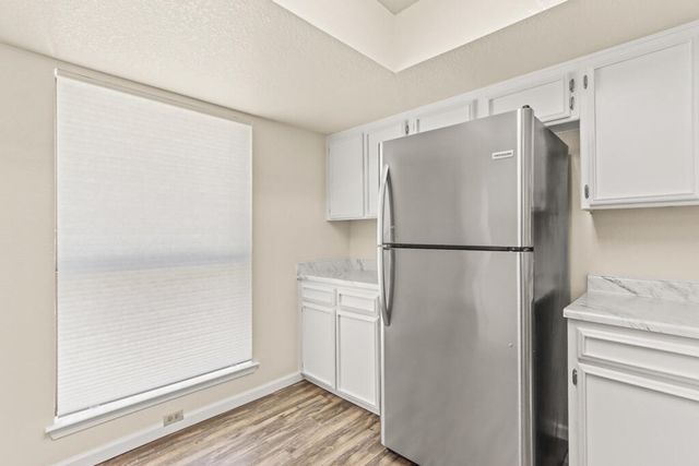 1861 SONOMA Place, El Paso, TX 79936