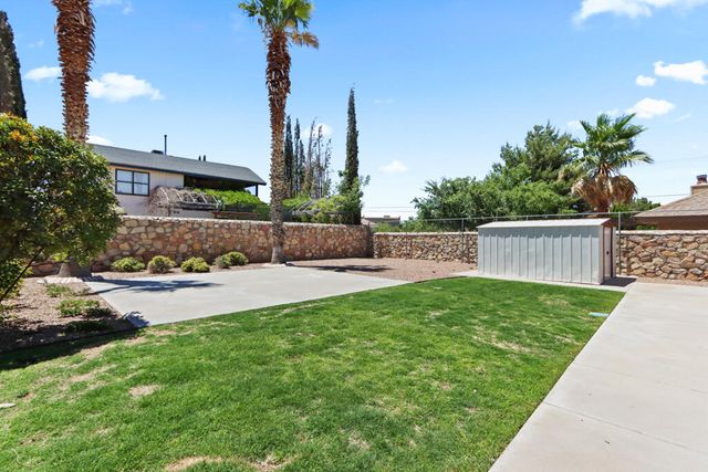 1861 SONOMA Place, El Paso, TX 79936