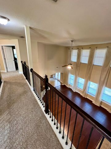 68 Hemingway Lane, Freeport, FL 32439