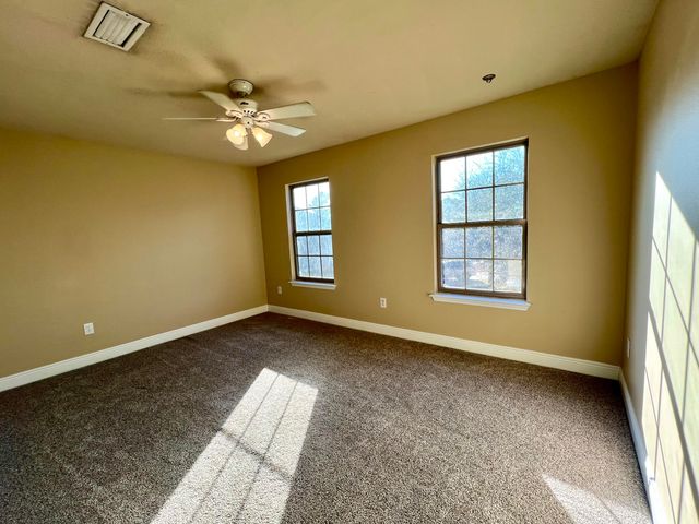 68 Hemingway Lane, Freeport, FL 32439