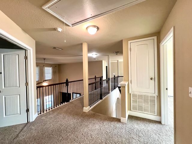 68 Hemingway Lane, Freeport, FL 32439