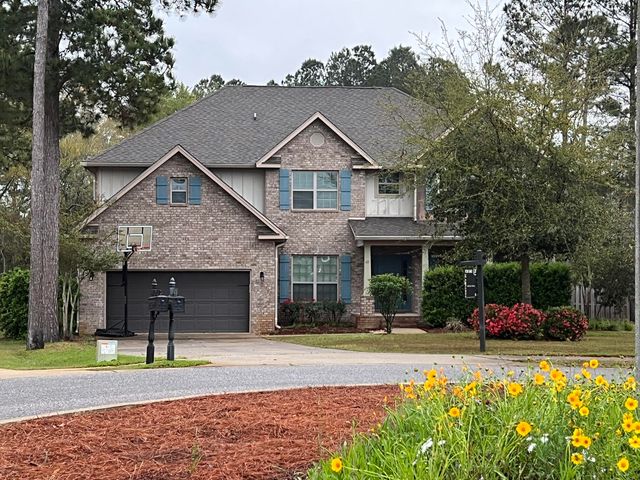68 Hemingway Lane, Freeport, FL 32439