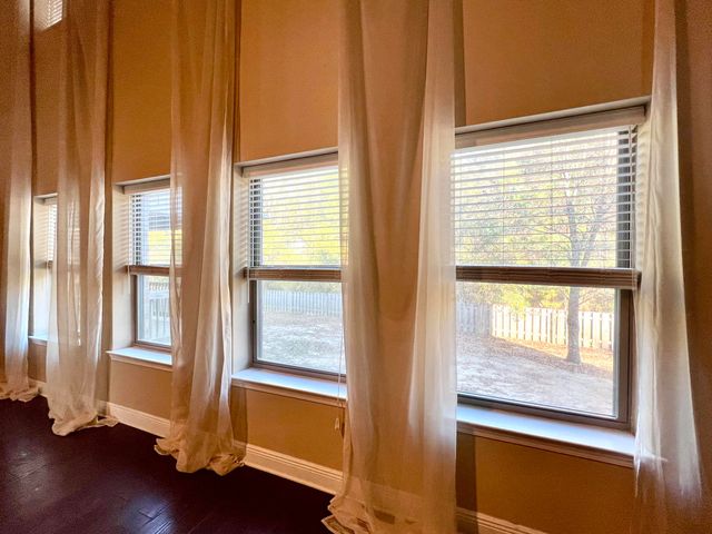 68 Hemingway Lane, Freeport, FL 32439