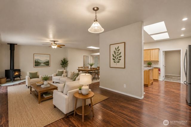 434 John Jacobs Road, Port Angeles, WA 98362
