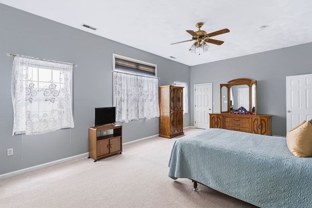 78 Eagle Dr 78, Tewksbury, MA 01876