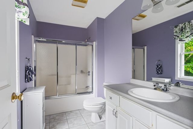 78 Eagle Dr 78, Tewksbury, MA 01876