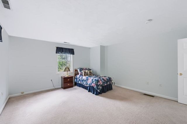 78 Eagle Dr 78, Tewksbury, MA 01876