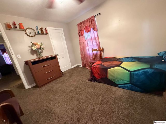 3403 N 63rd Street, Omaha, NE 68104