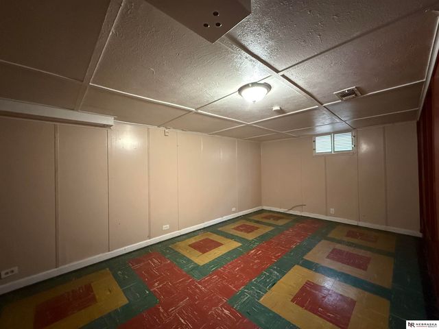 3403 N 63rd Street, Omaha, NE 68104