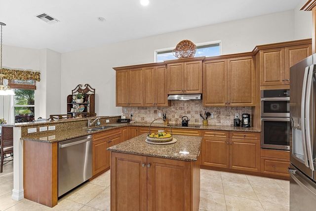 1274 River Reach Drive, Vero Beach, FL 32967