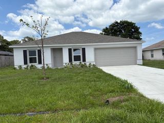 315 NE Granduer Avenue, Port St Lucie, FL 34983