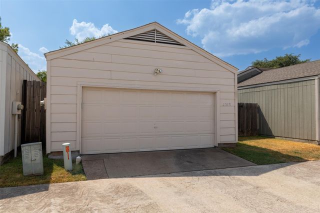 2019 Wilcrest Drive, Houston, TX 77042