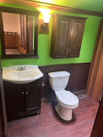 35 Jefferson Street, Westfield, MA 01095