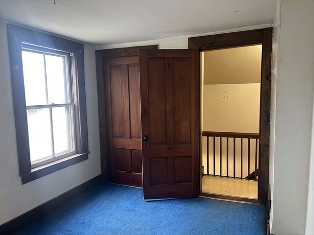 35 Jefferson Street, Westfield, MA 01095