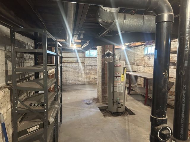 35 Jefferson Street, Westfield, MA 01095