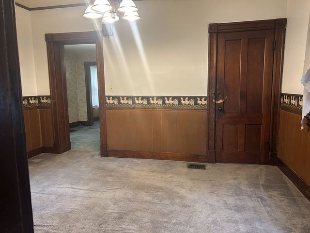 35 Jefferson Street, Westfield, MA 01095