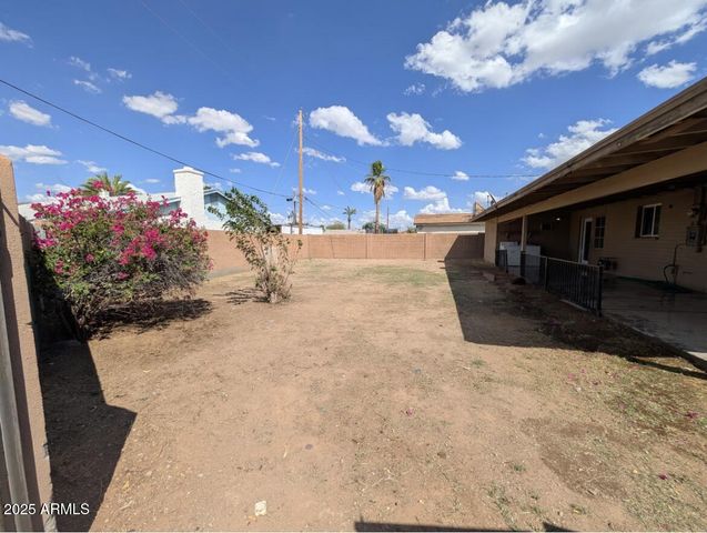 3302 E THUNDERBIRD Road, Phoenix, AZ 85032