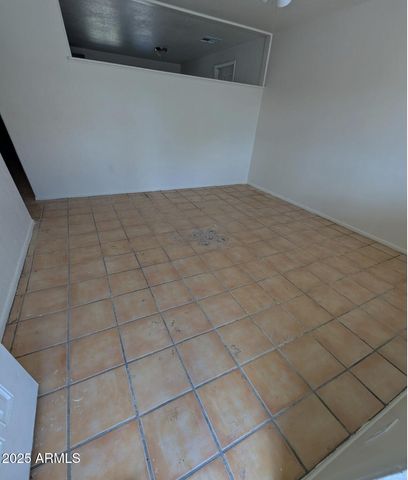 3302 E THUNDERBIRD Road, Phoenix, AZ 85032