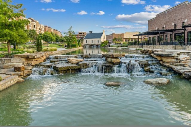 3303 Cottonwood Drive, Flower Mound, TX 75028