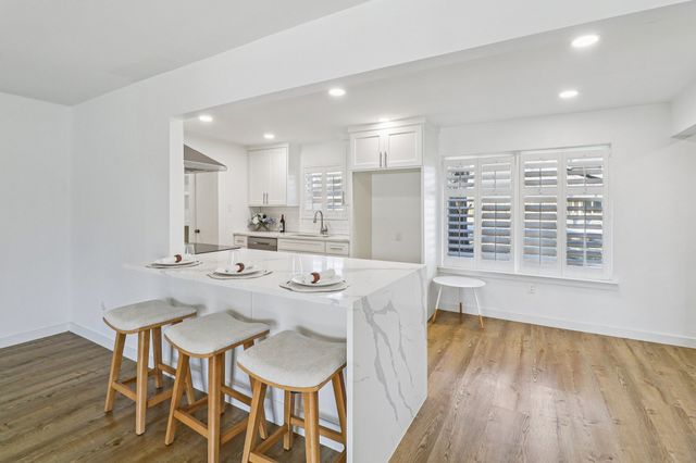 3303 Cottonwood Drive, Flower Mound, TX 75028