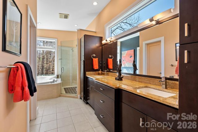 404 Amanda Drive, Mars Hill, NC 28754